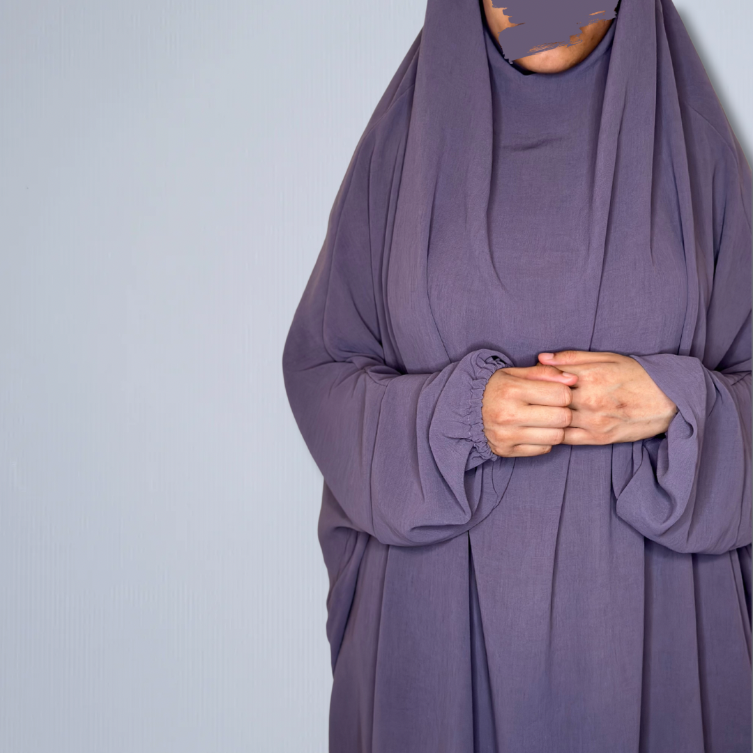 Baggy sleeves/ body